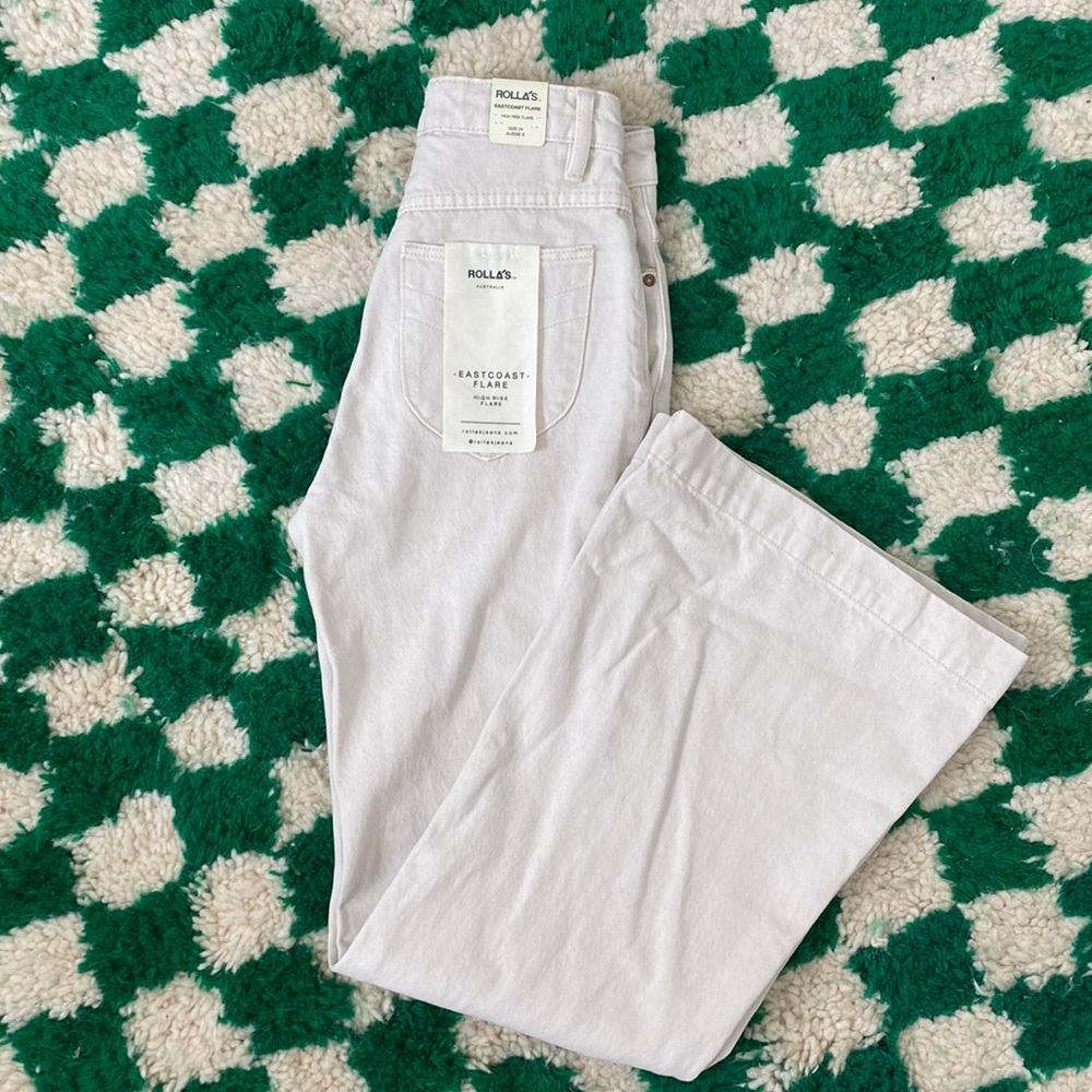 Rolla’s Eastcoast flare stone color jeans